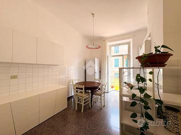 3 LOCALI A SAVONA