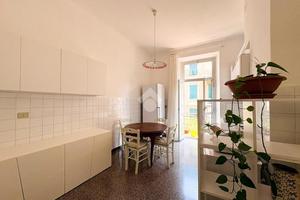 3 LOCALI A SAVONA