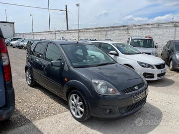Ford Fiesta 1.2 16V 5p. Titanium “NUOVISSIMA”