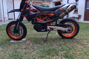 KTM 690 Smc r