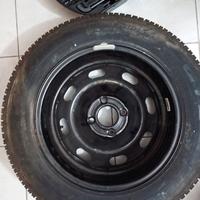 ruota di scorta e kit per cambio ruota