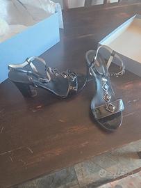 sandali gioiello nero giardini