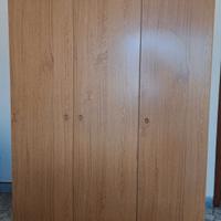 Armadio camera da letto come nuovo