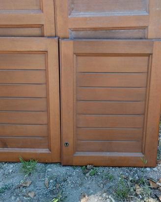 sportelli in legno armadio a muro