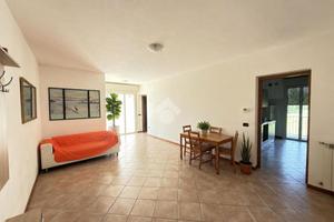3 LOCALI A CASTEL GOFFREDO
