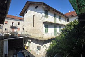 CASA SEMINDIPENDENTE A GASSINO TORINESE