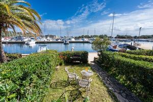 Stagione 2026 monolocale sulla banchina di porto o