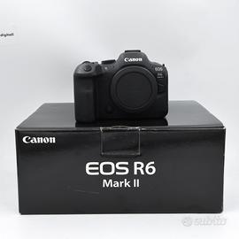 Canon EOS R6 Mark II Body 29.000 scatti