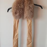 Girocollo in pelliccia di volpe beige