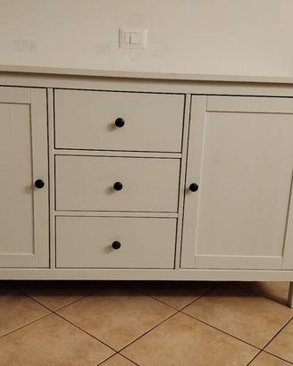 credenza Ikea Hemnes 