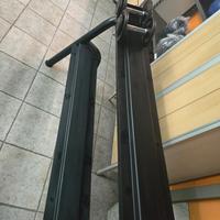 Pesi, manubri, panca, palestra