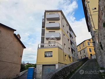 3 LOCALI A ASCOLI PICENO