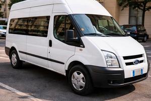 Ford Transit 9 posti + pedana disabili  anno 2012