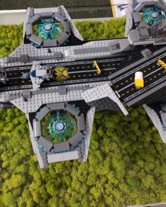 Lego 76042 Avengers Helicarrier