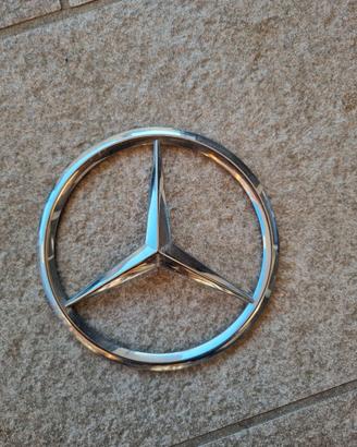 Stemma Mercedes, Logo mercedes Argento ori