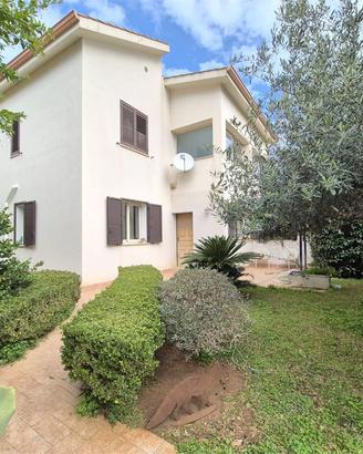 CARINI / PIRAINETO: VILLA SU 2 LIVELLI CHIAVI IN