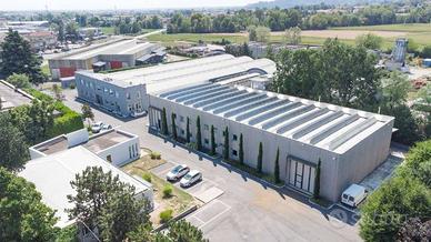 Immobile di 4550 m² con 1 locale a Almenno San Bar