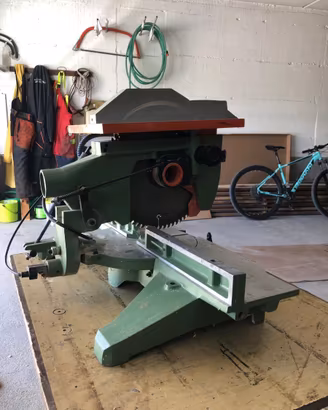 Troncatrice professionale per legno