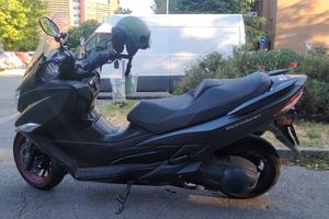 Suzuki Burgman AN 400 2018