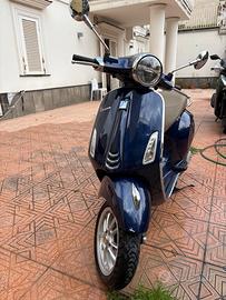 Vespa primavera 150
