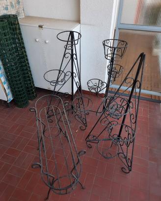 Fioriera in ferro battuto