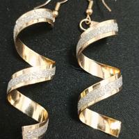 Orecchini a spirale