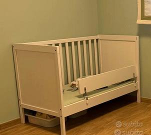 Lettino Ikea Sundvik per bambini con materasso