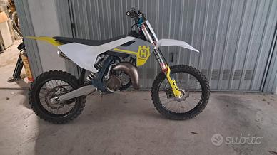 Husqvarna tc 85 2024 - oro puro, pronta a gara