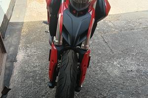 Ducati hypermotard 939