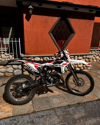 Beta RR 50