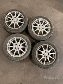 Cerchi in lega Fiat 15 pollici 4 fori