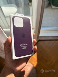 Custodia viola per iPhone 16 Pro