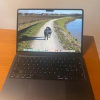 MacBook Air M2 2022 13,6” Mezzanotte