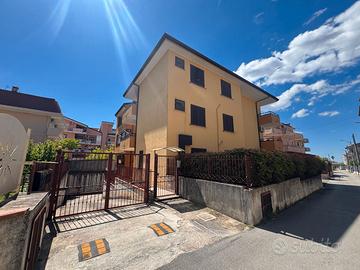 Appartamento con box e ampi balconi-vitulazio