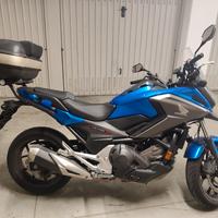Honda Nc 750 x dct