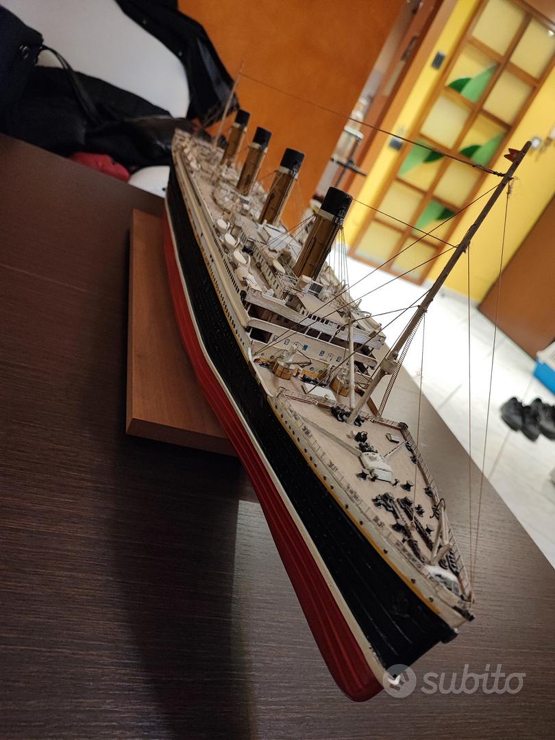 MODELLINO TITANIC 1:200 - Collezionismo In vendita a Milano