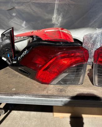 Fanale Faro Posteriore Toyota RAV4 RAV 4