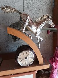 orologio con cavallo