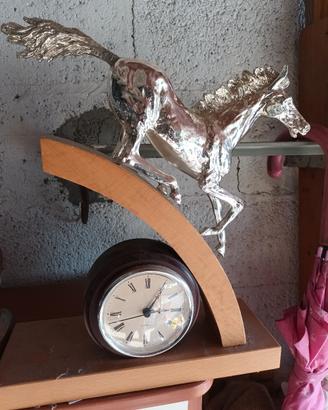 orologio con cavallo