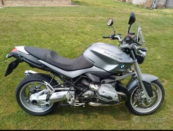BMW R 1200 R con 30 mila km