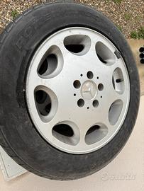 Cerchi e gomme Mercedes