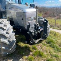 Sollevatore trattore