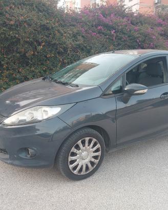 Ford fiesta benzina 