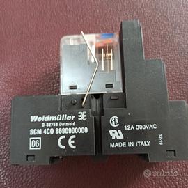 relè weidmuller 4 scambi con zoccolo 24vdc