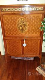 mobile bar con ribalta vintage