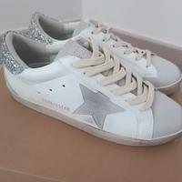 Golden Goose Superstar Sneakers Bianche e Grigie