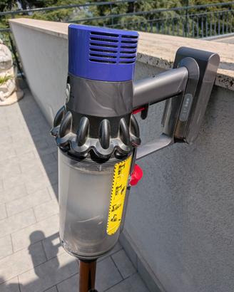 Dyson v10 ciclone absolute - non funzionante 