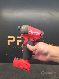 Milwaukee Avvitatore a impulsi Surge M188