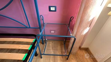 Letto in ferro battuto blu + comodini + doghe