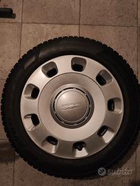 Kit completo come nuovi cerchi e gomme invernali 